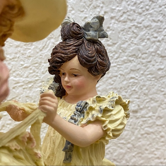 Vintage 1990 Maud Humphrey Bogart Playing Bridesmaid Limited Edition Figurine - Picture 11 of 14